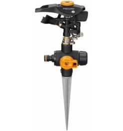Fiskars Pulsierender Sprinkler M. Erdspieß On/Off 1027029